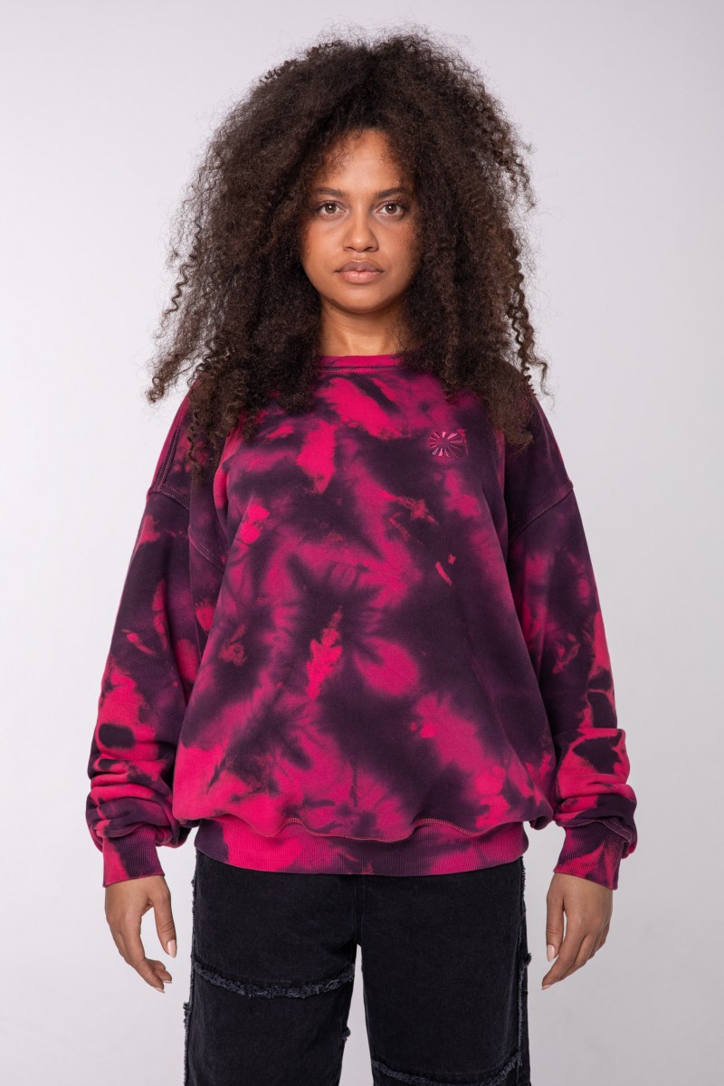 BLACK AND PURPLE GERMENT DYED CREWNECK